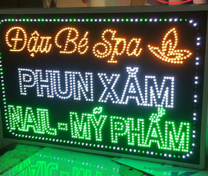 BIỂN QUẢNG CÁO LED VẪY